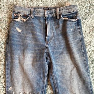 Abercrombie Size 29 Mom Jean